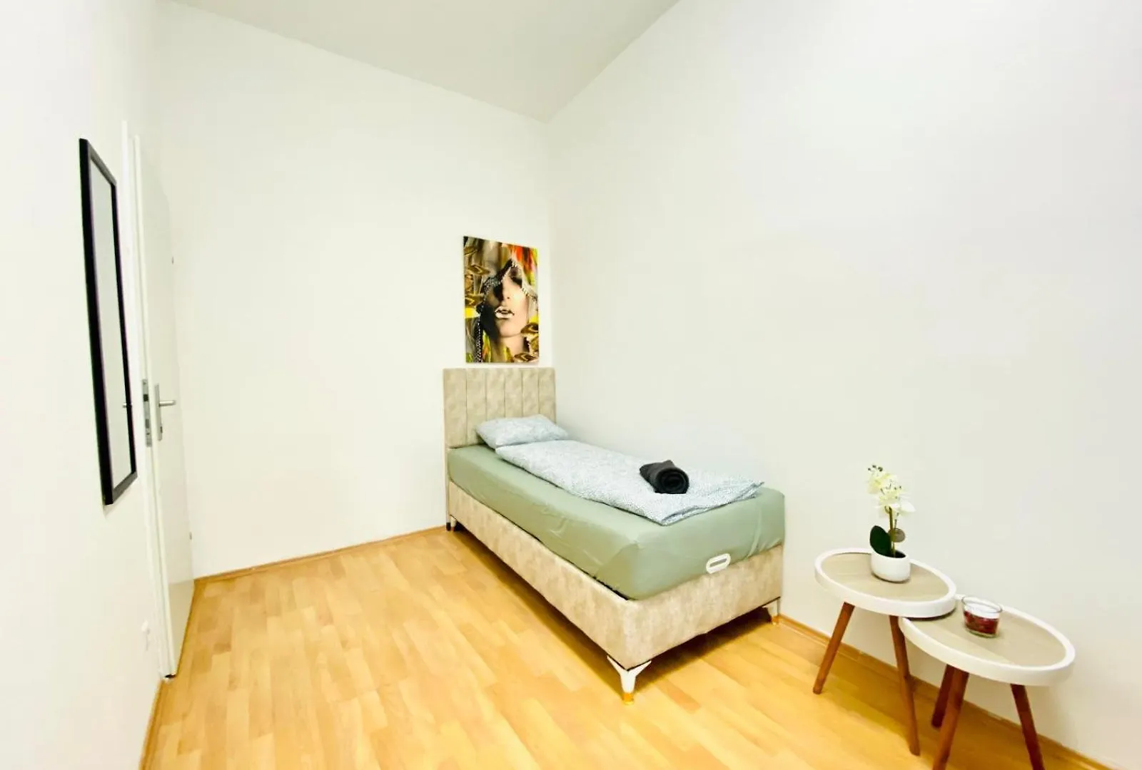 Comfortable 5Br Apt Well Connected Location فيينا