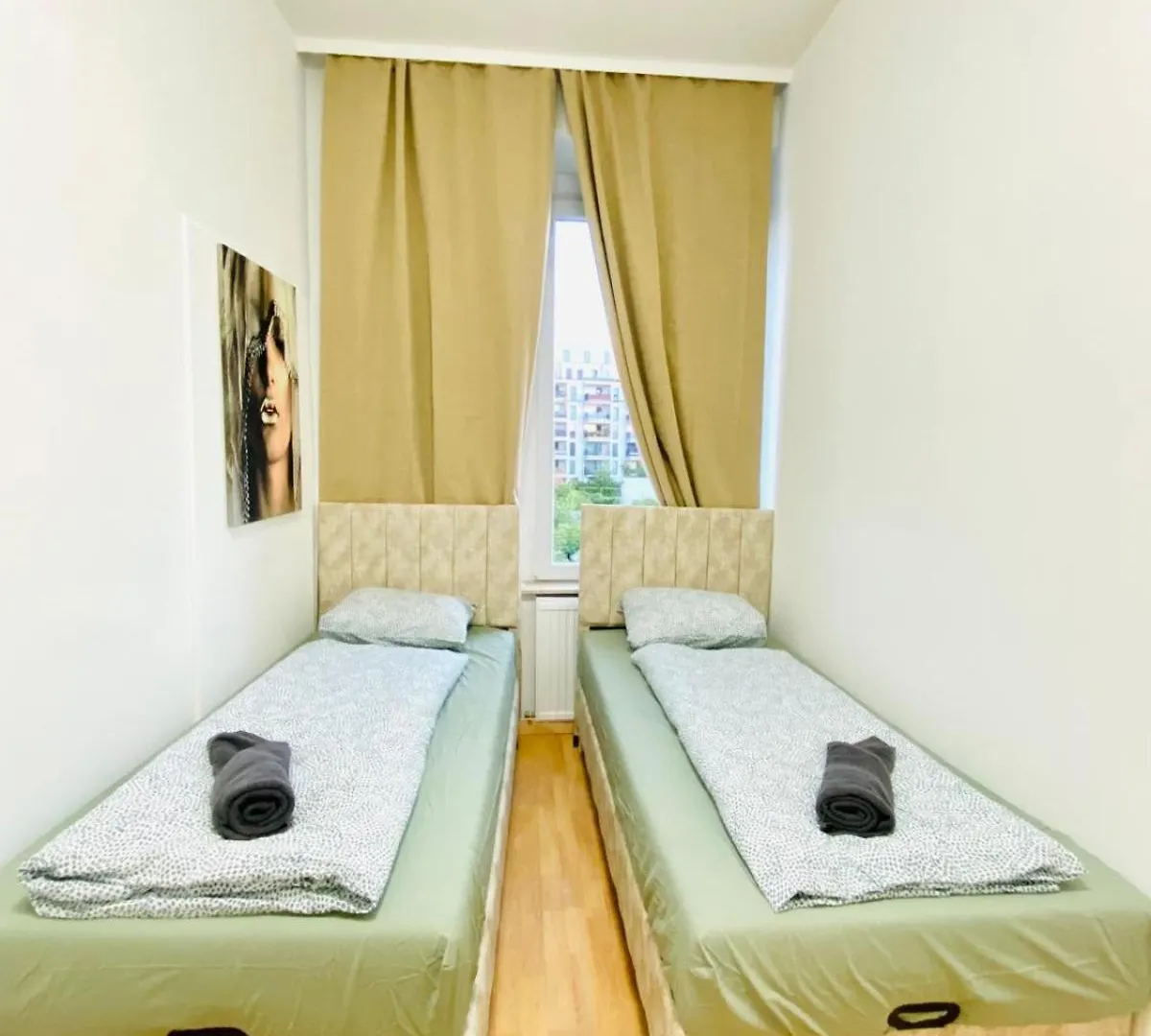 Comfortable 5Br Apt Well Connected Location 비엔나