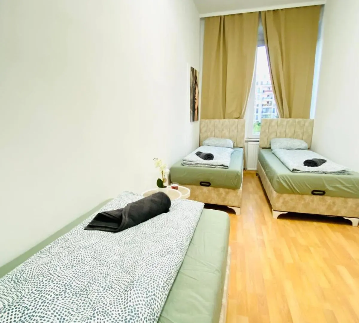 Comfortable 5Br Apt Well Connected Location 비엔나 아파트