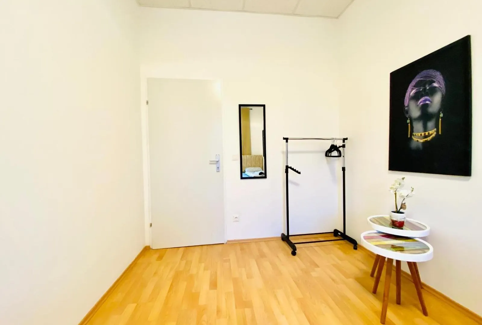 Comfortable 5Br Apt Well Connected Location 비엔나 0*,